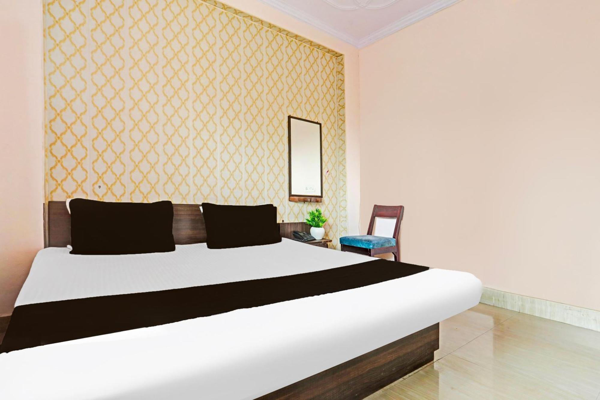 Hotel O Arvi Guest House Varanasi Dış mekan fotoğraf